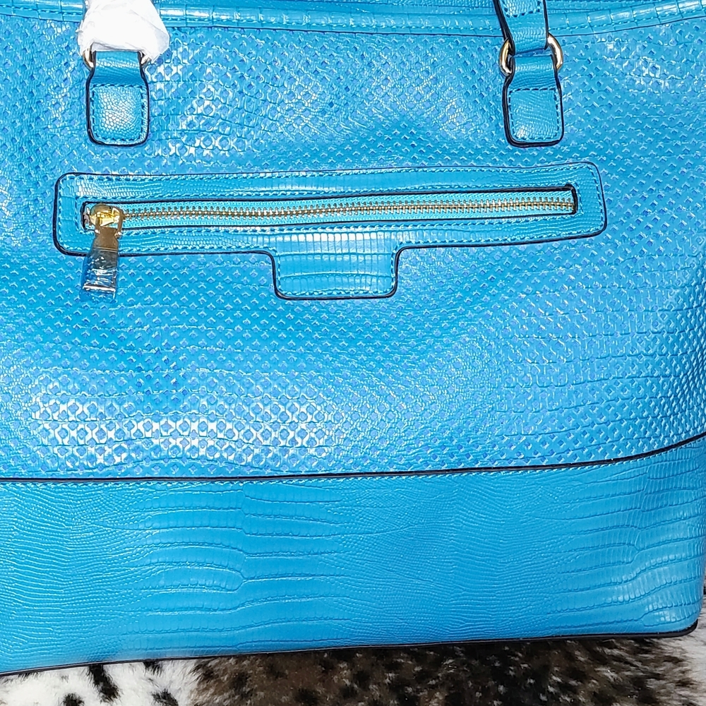 Blue Textured Handbag - Picture 4 of 4